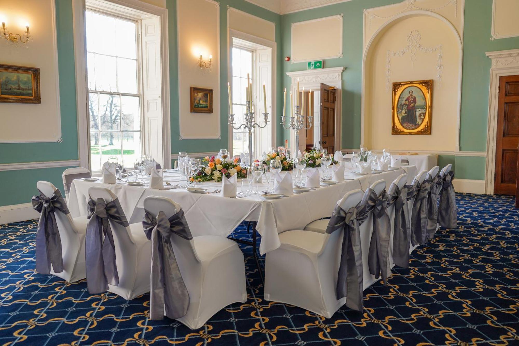 Отель Owston Hall 3*